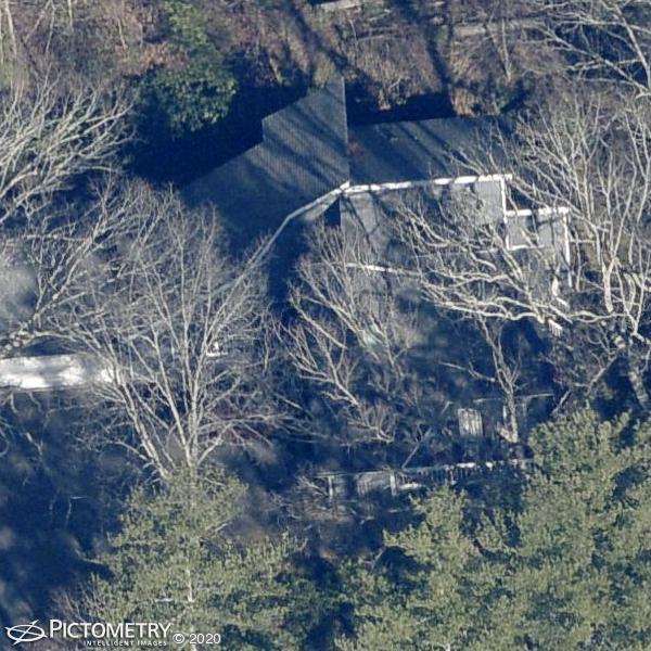 A picture of the property located at 303 SECRETARIAT LN, FAIRVIEW NC 28730.