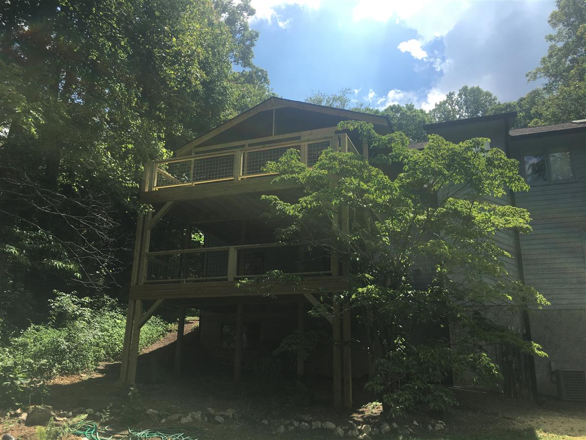 A picture of the property located at 312 SECRETARIAT LN, FAIRVIEW NC 28730.