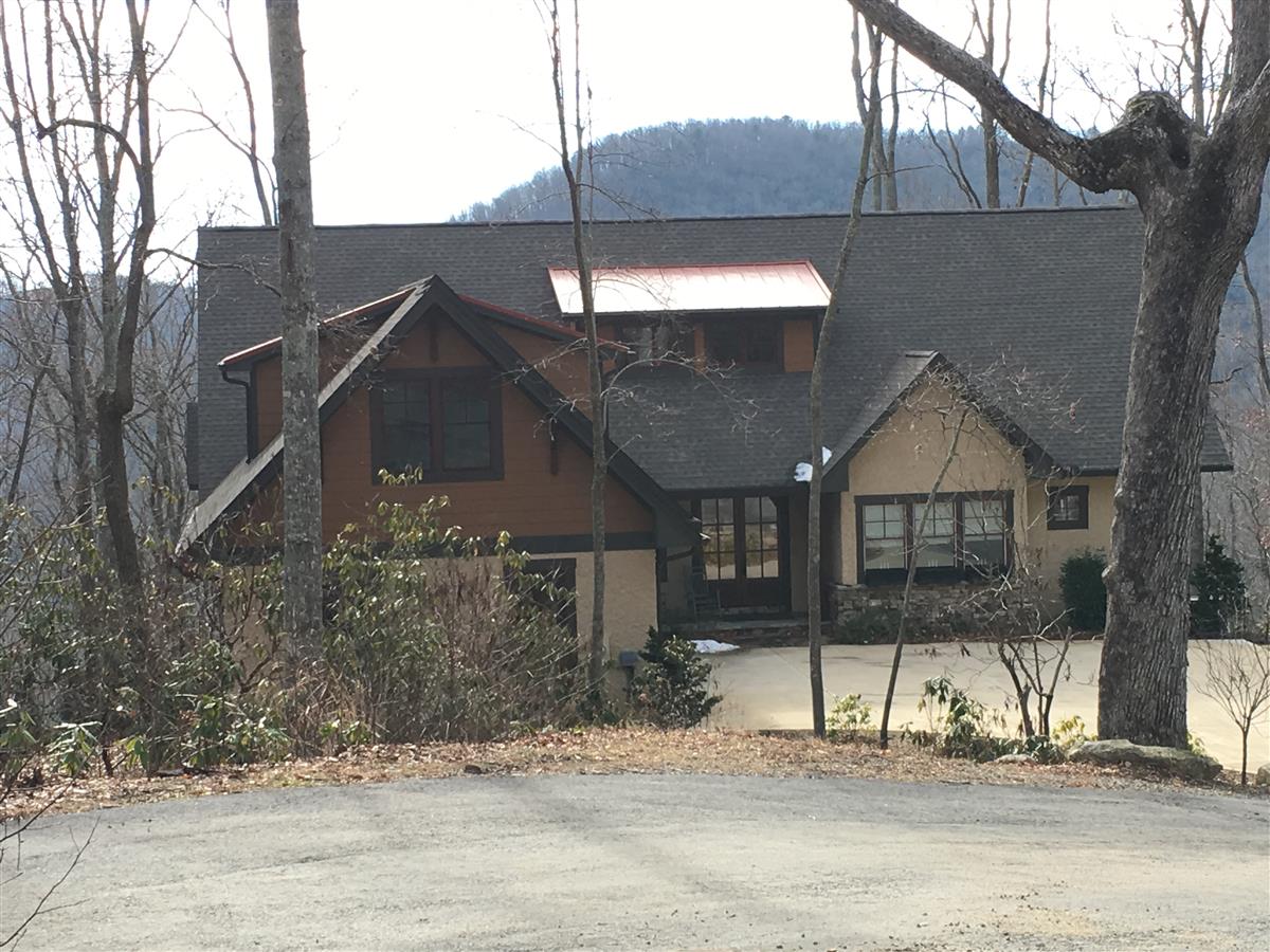 A picture of the property located at 12 CLEAR WATER TRAIL RD, FAIRVIEW NC 28730.