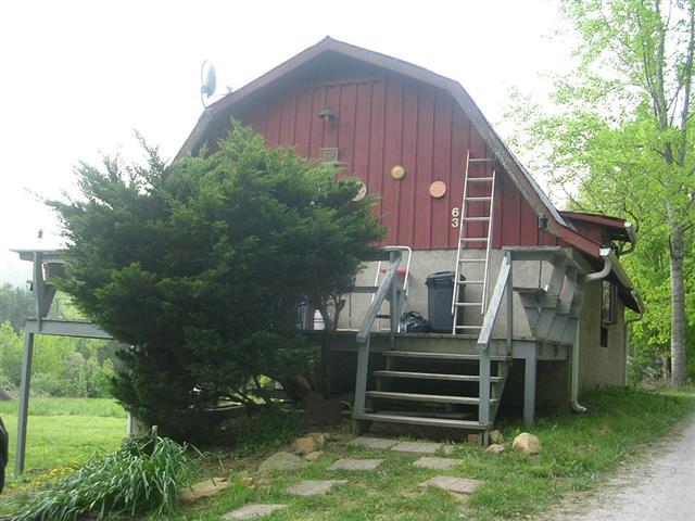 A picture of the property located at 63 ROSEBUD LN, FAIRVIEW NC 28730.