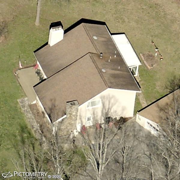 A picture of the property located at 76 GREEN TREE LN, ASHEVILLE NC 28805.