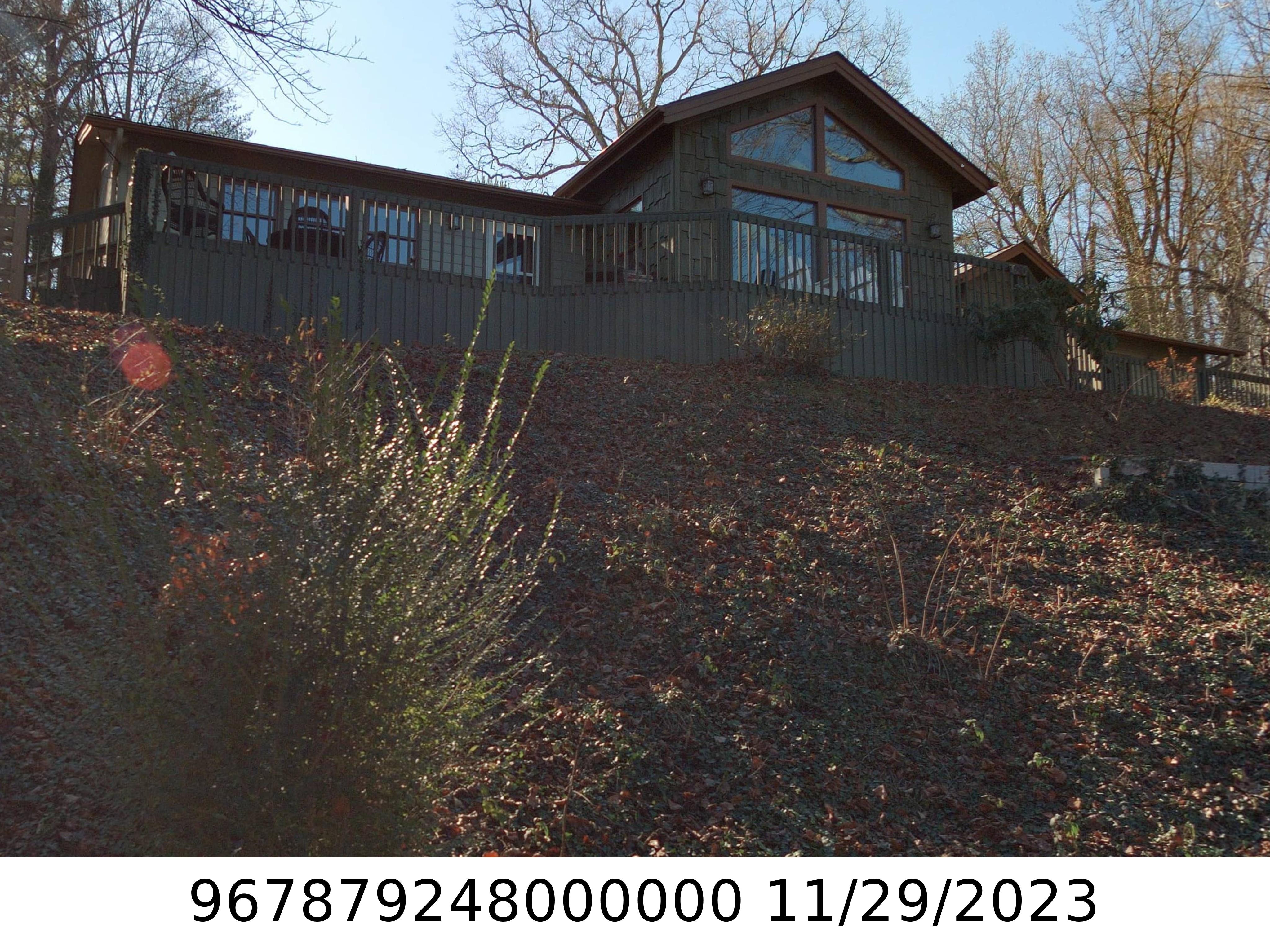 A picture of the property located at 120 COLLEGE CIR, SWANNANOA NC 28778.