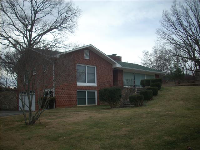 A picture of the property located at 128 COLLEGE CIR UNINCORPORATED.
