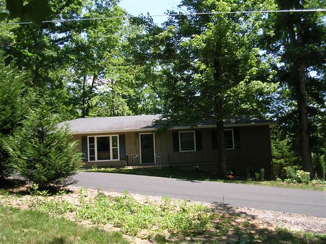 A picture of the property located at 118 NORTHWEST LN, SWANNANOA NC 28778.