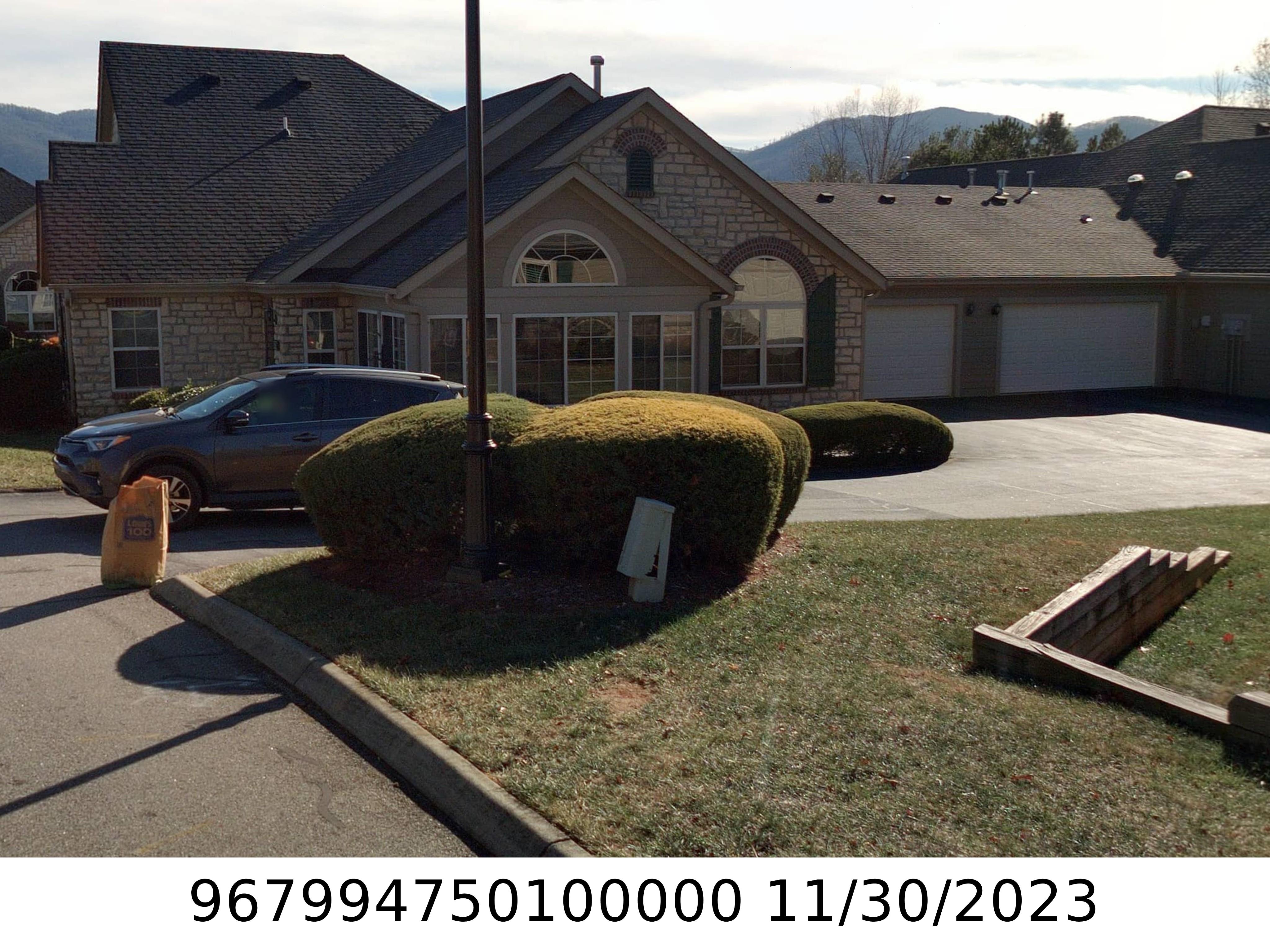 A picture of the property located at 61 OUTLOOK CIR, SWANNANOA NC 28778.