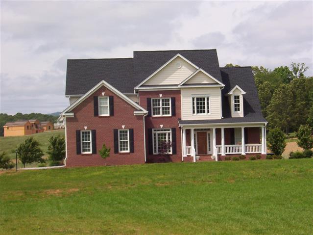 A picture of the property located at 20 TUSCANY LN, FLETCHER NC 28732.