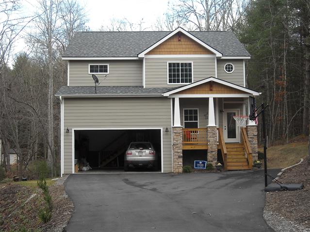 A picture of the property located at 9 WORLEY LN, FLETCHER NC 28732.