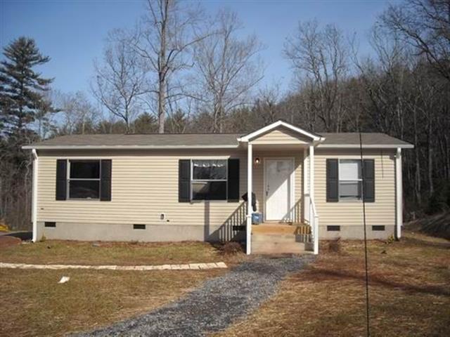 A picture of the property located at 125 MOUNTAIN VIEW RD, FAIRVIEW NC 28730.