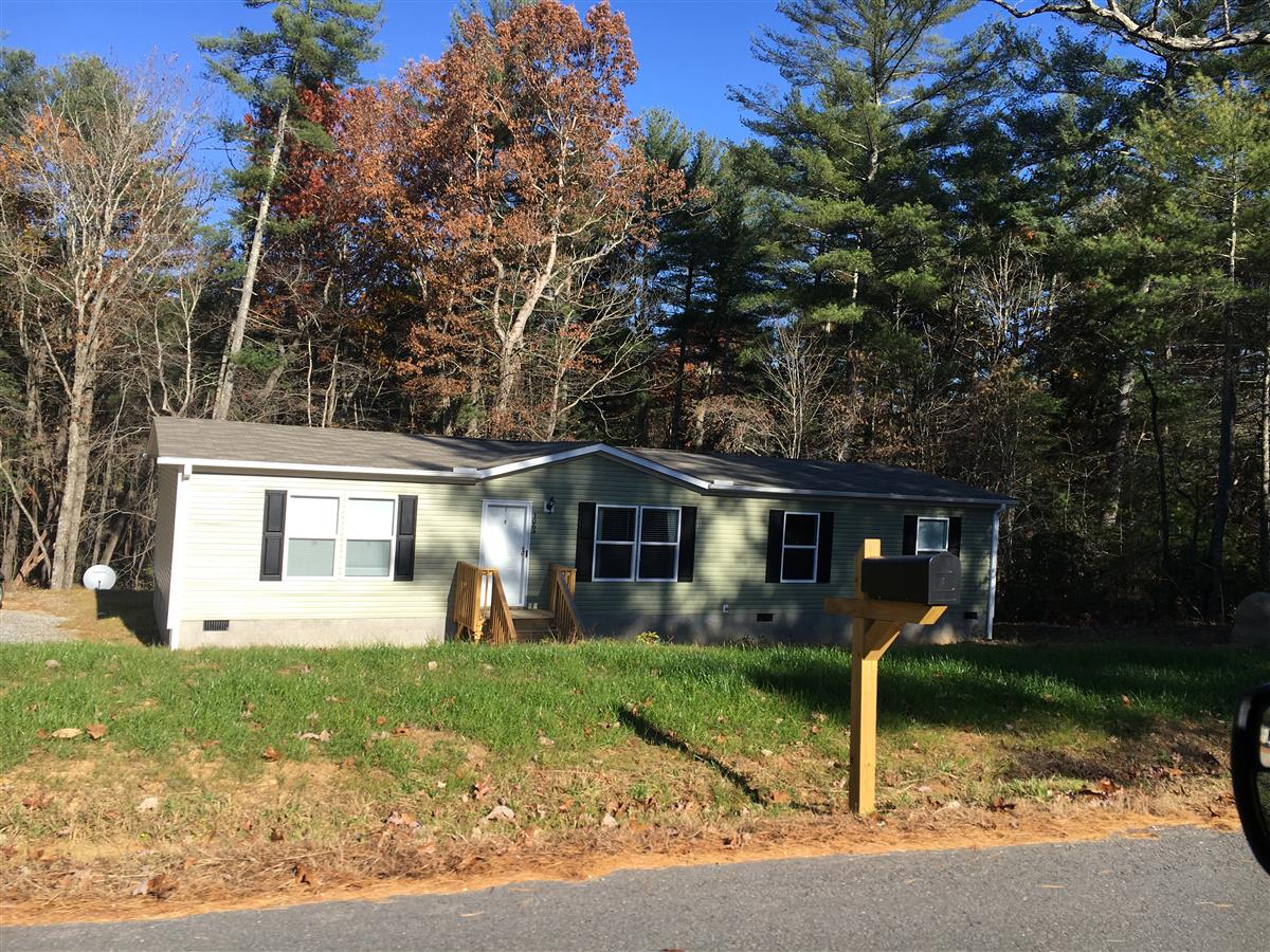 A picture of the property located at 1063 SHARON RIDGE RD, FAIRVIEW NC 28730.