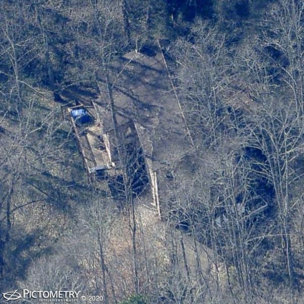 A picture of the property located at 405 DONNA LN, FAIRVIEW NC 28730.