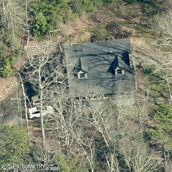 A picture of the property located at 129 WOODS VIEW TRL, FAIRVIEW NC 28730.