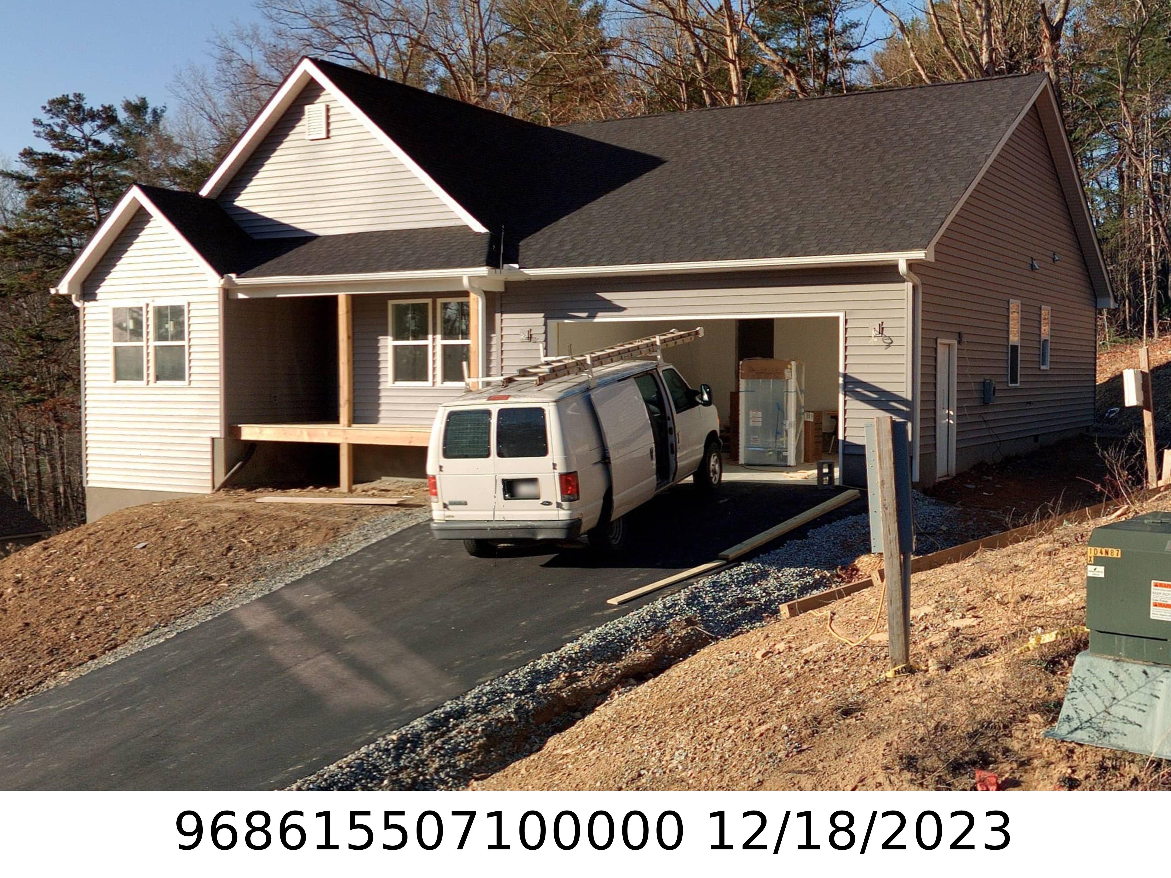 A picture of the property located at 130 CLAY ST, FAIRVIEW NC 28730.