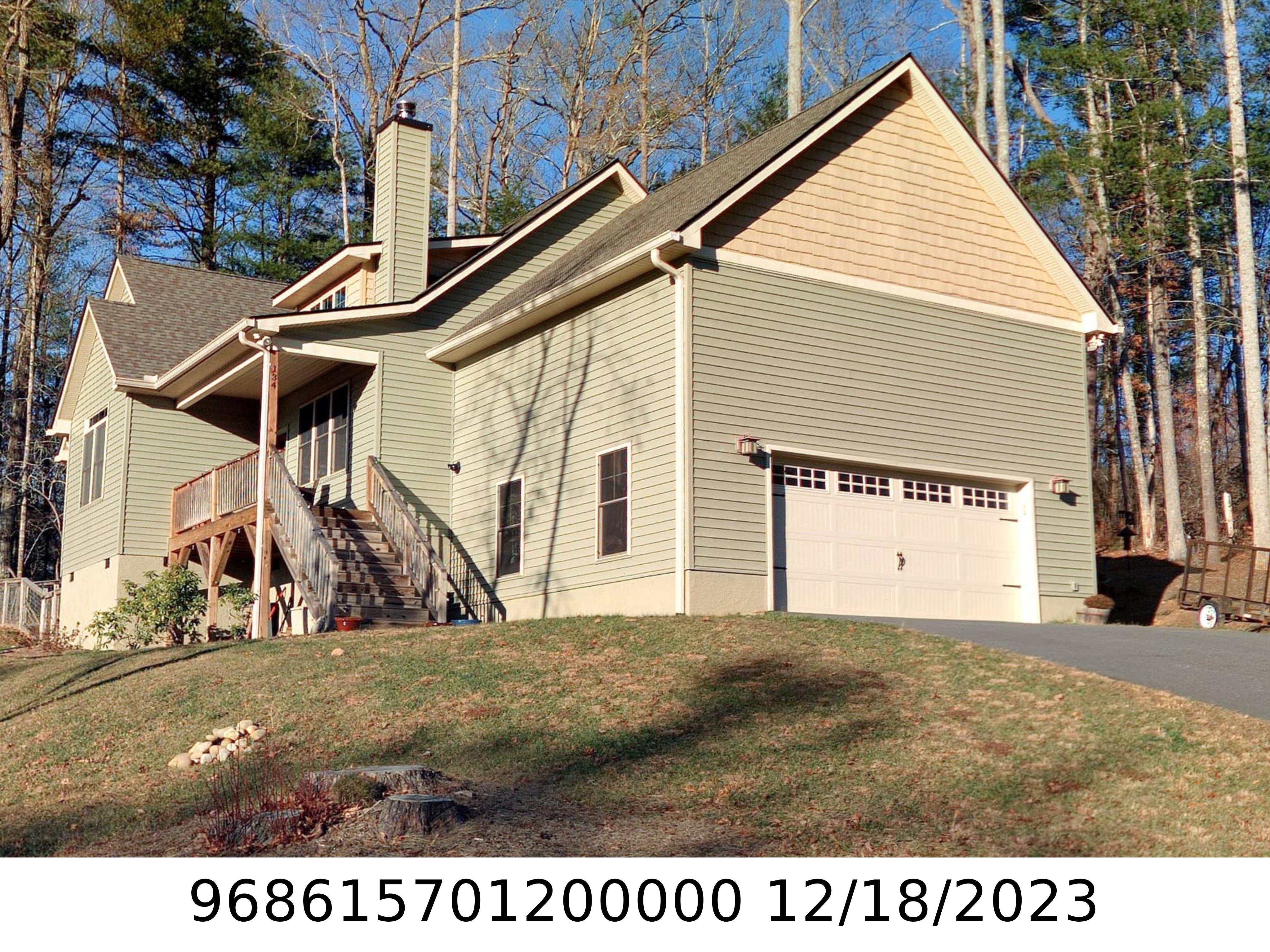 A picture of the property located at 134 CLAY ST, FAIRVIEW NC 28730.