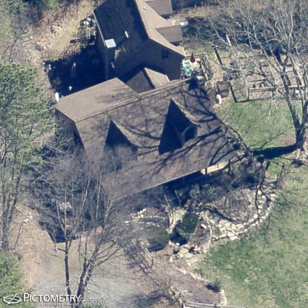 A picture of the property located at 12 WILD IRIS LN, FAIRVIEW NC 28730.