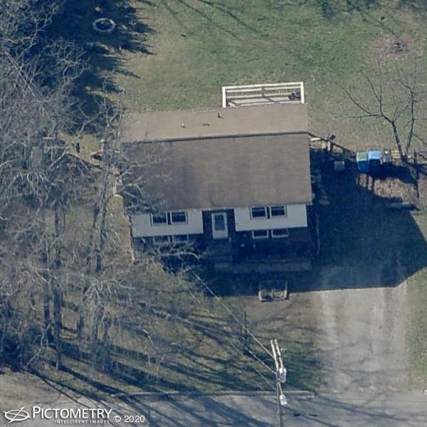 A picture of the property located at 11 OAK HILL LN, FAIRVIEW NC 28730.