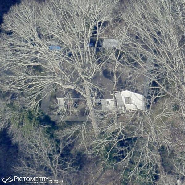 A picture of the property located at 33 LEDBETTER CIR, FAIRVIEW NC 28730.