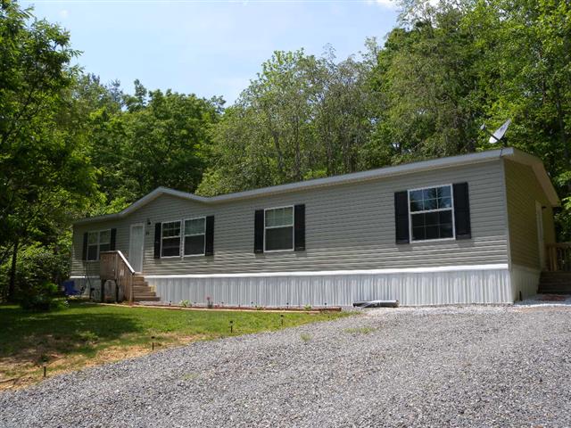 A picture of the property located at 25 MOUNTAIN VIEW RDG, FAIRVIEW NC 28730.