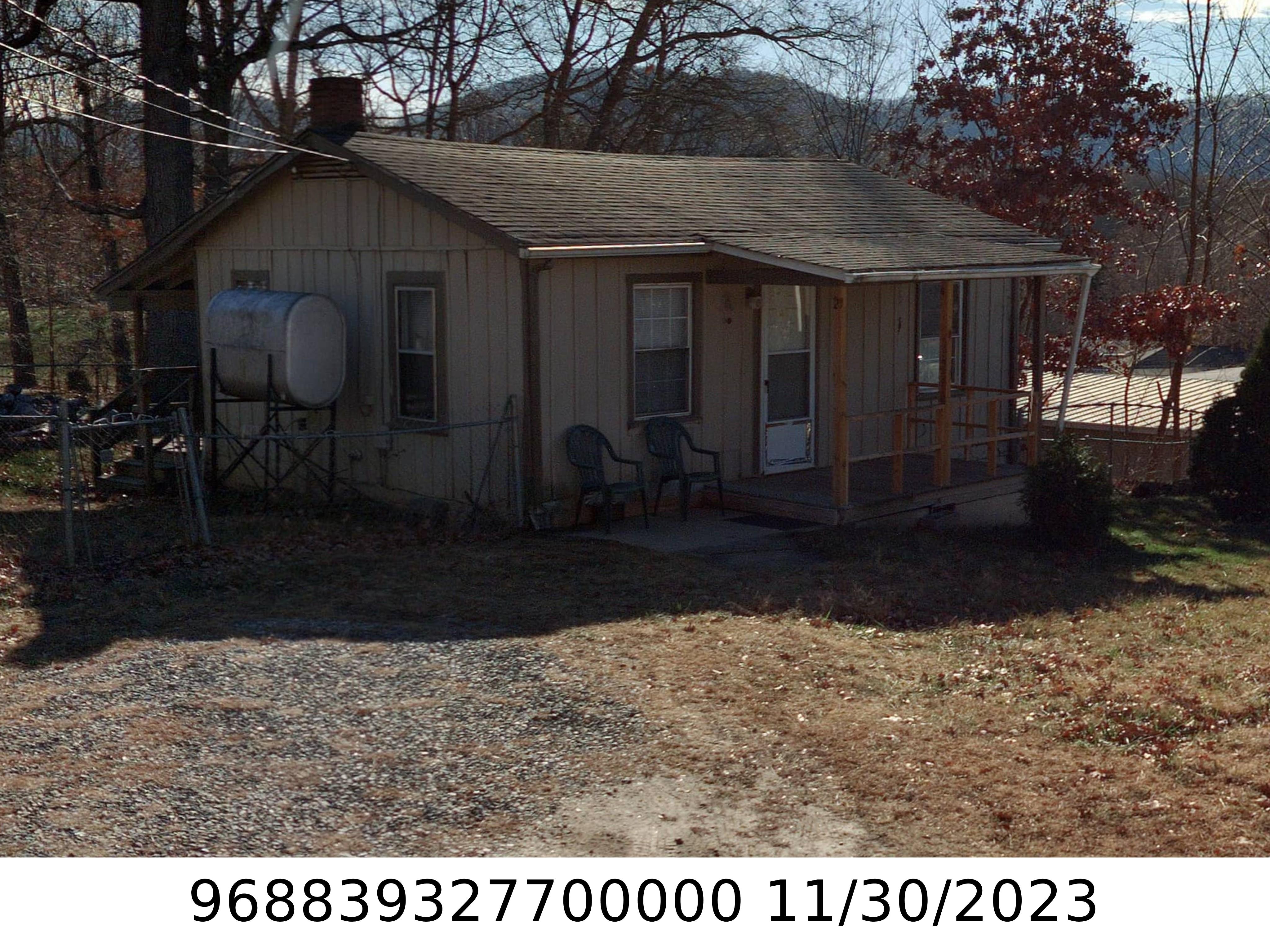A picture of the property located at 4 JAY HEATH LN, SWANNANOA NC 28778.