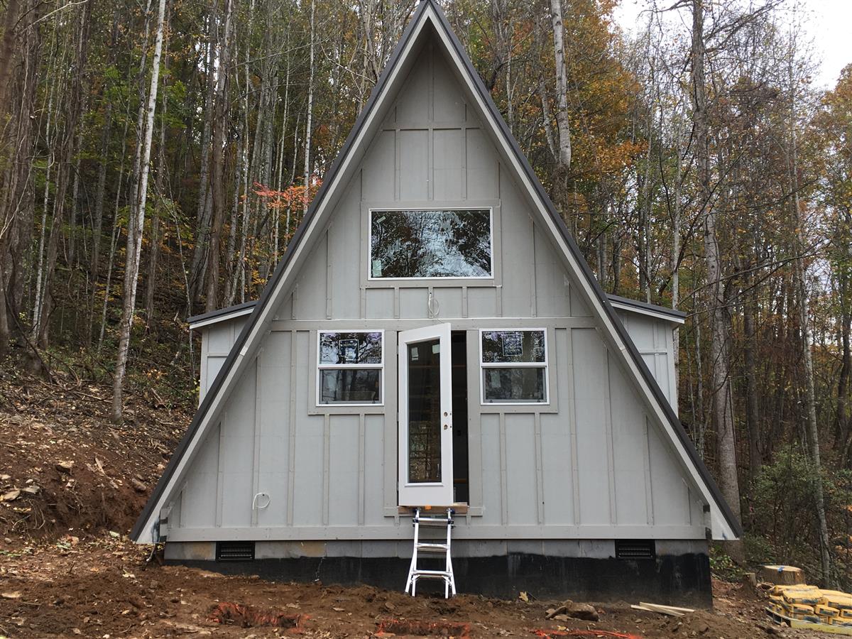 A picture of the property located at 87 HERSHEL LN, SWANNANOA NC 28778.