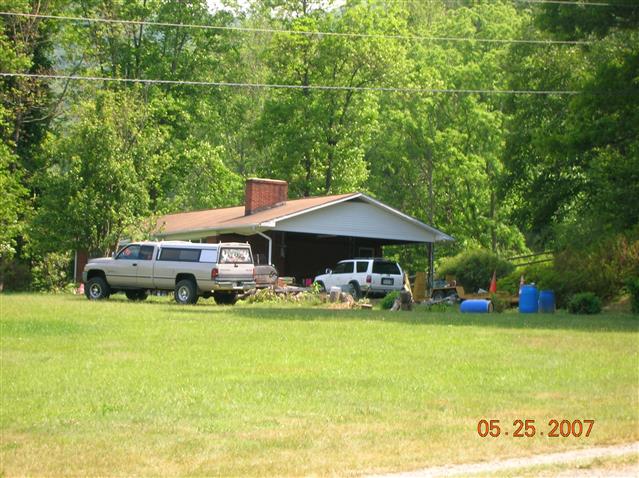 A picture of the property located at 28 BYAS LN, SWANNANOA NC 28778.