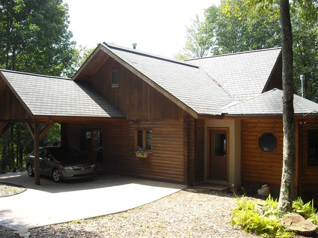 A picture of the property located at 28 HICKORY FOREST LN, FAIRVIEW NC 28730.