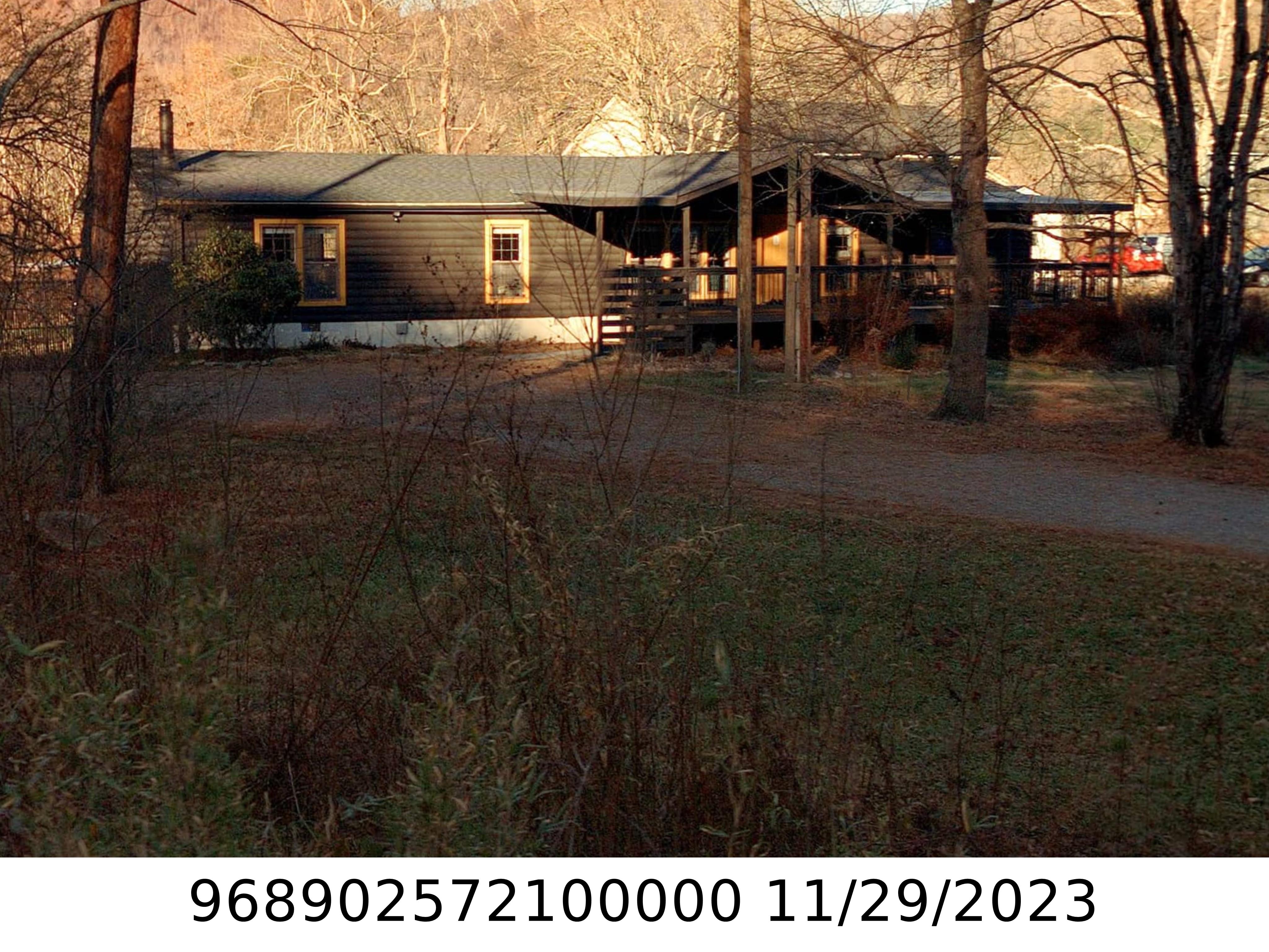 A picture of the property located at 246 NEW SALEM RD, SWANNANOA NC 28778.