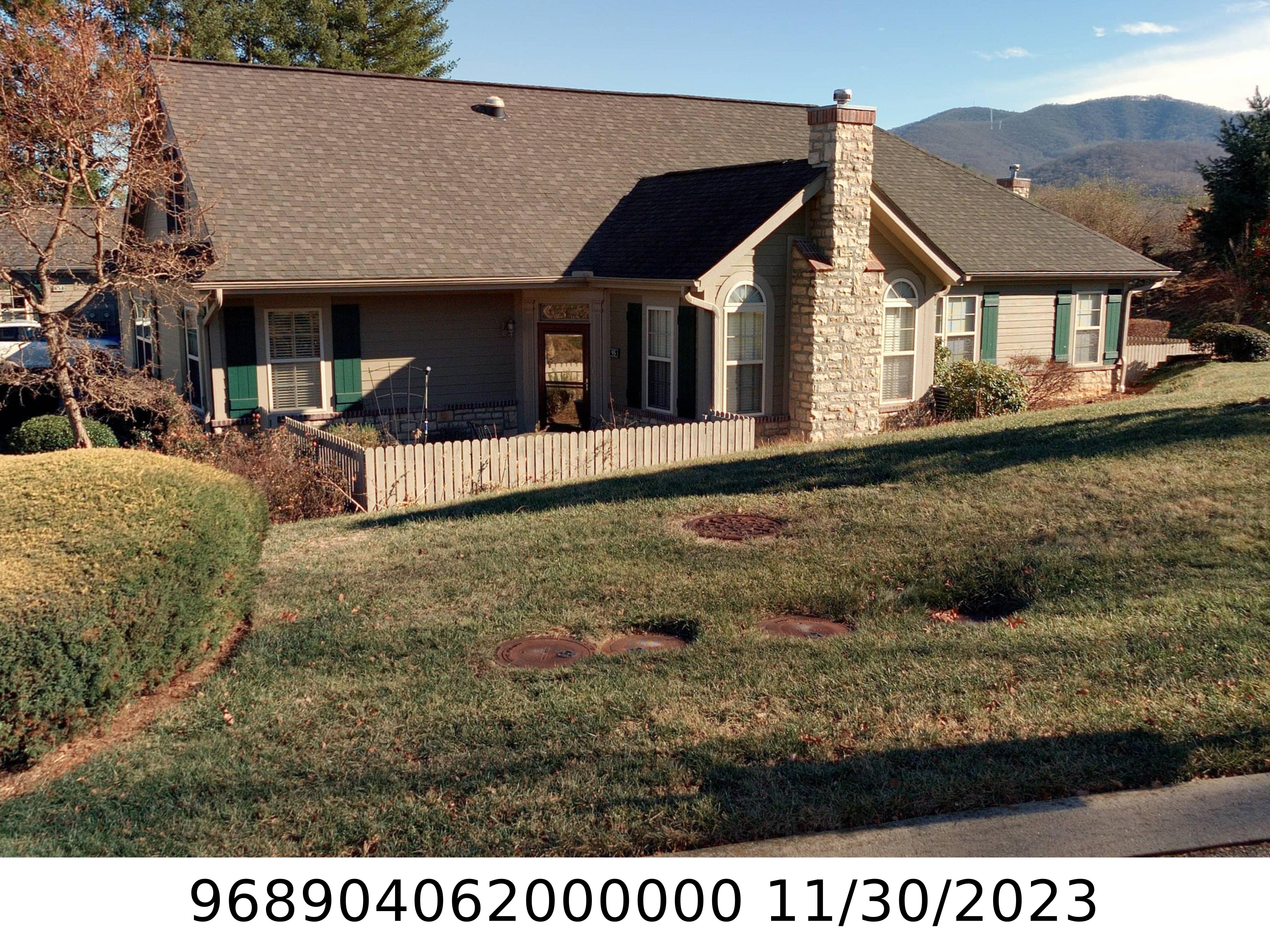 A picture of the property located at 95 OUTLOOK CIR, SWANNANOA NC 28778.