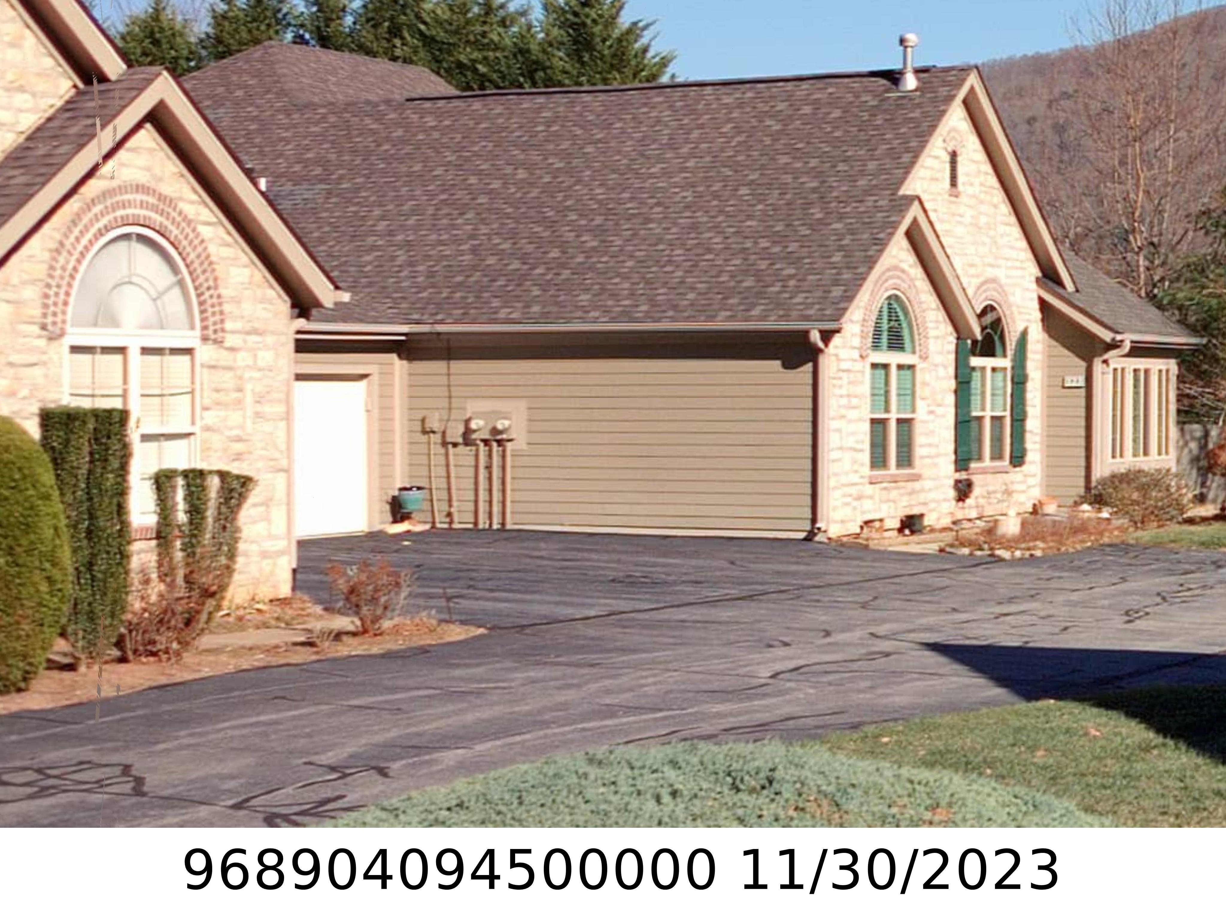 A picture of the property located at 123 OUTLOOK CIR, SWANNANOA NC 28778.