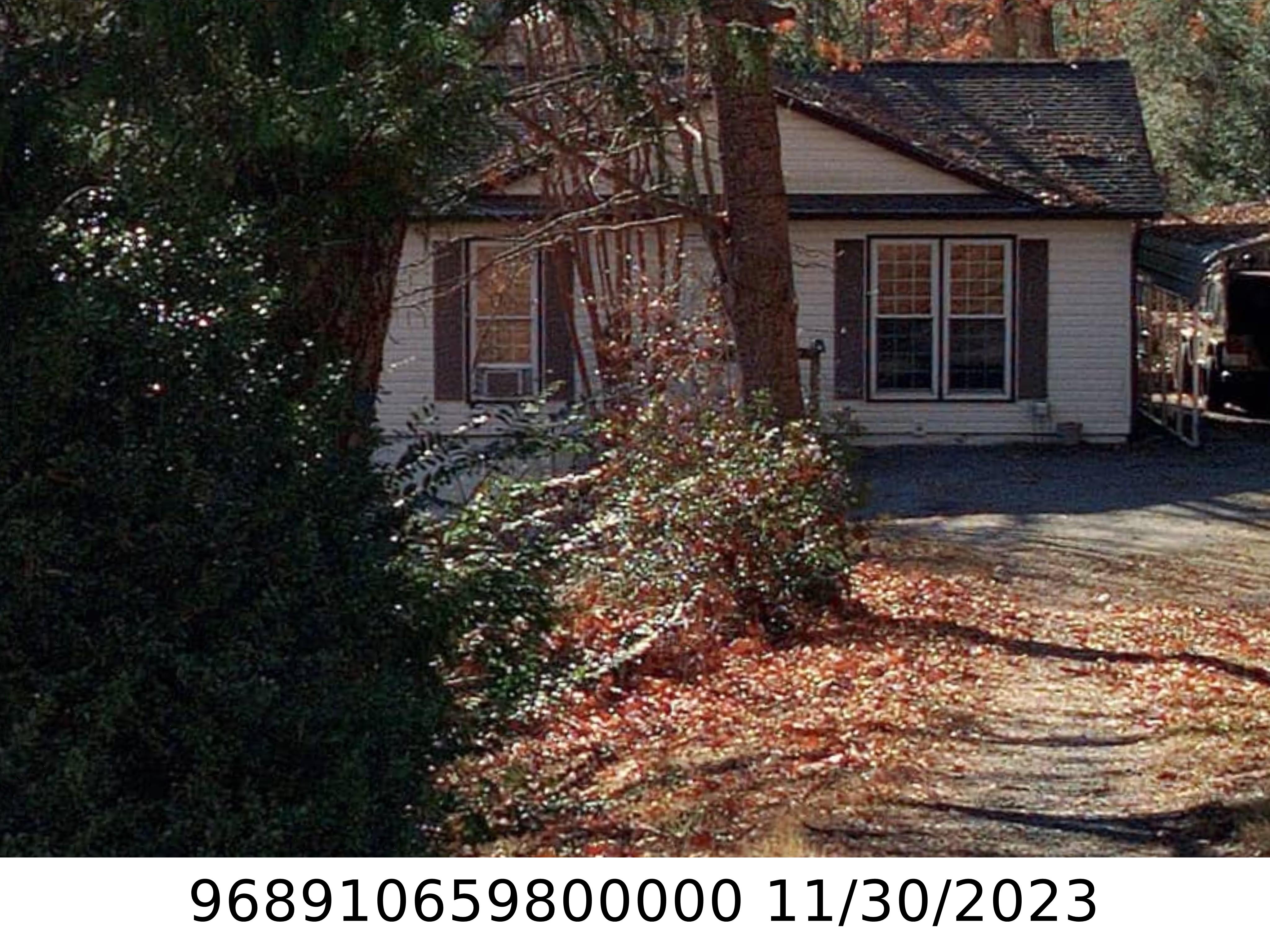 A picture of the property located at 3 KIMBERLY LN, SWANNANOA NC 28778.