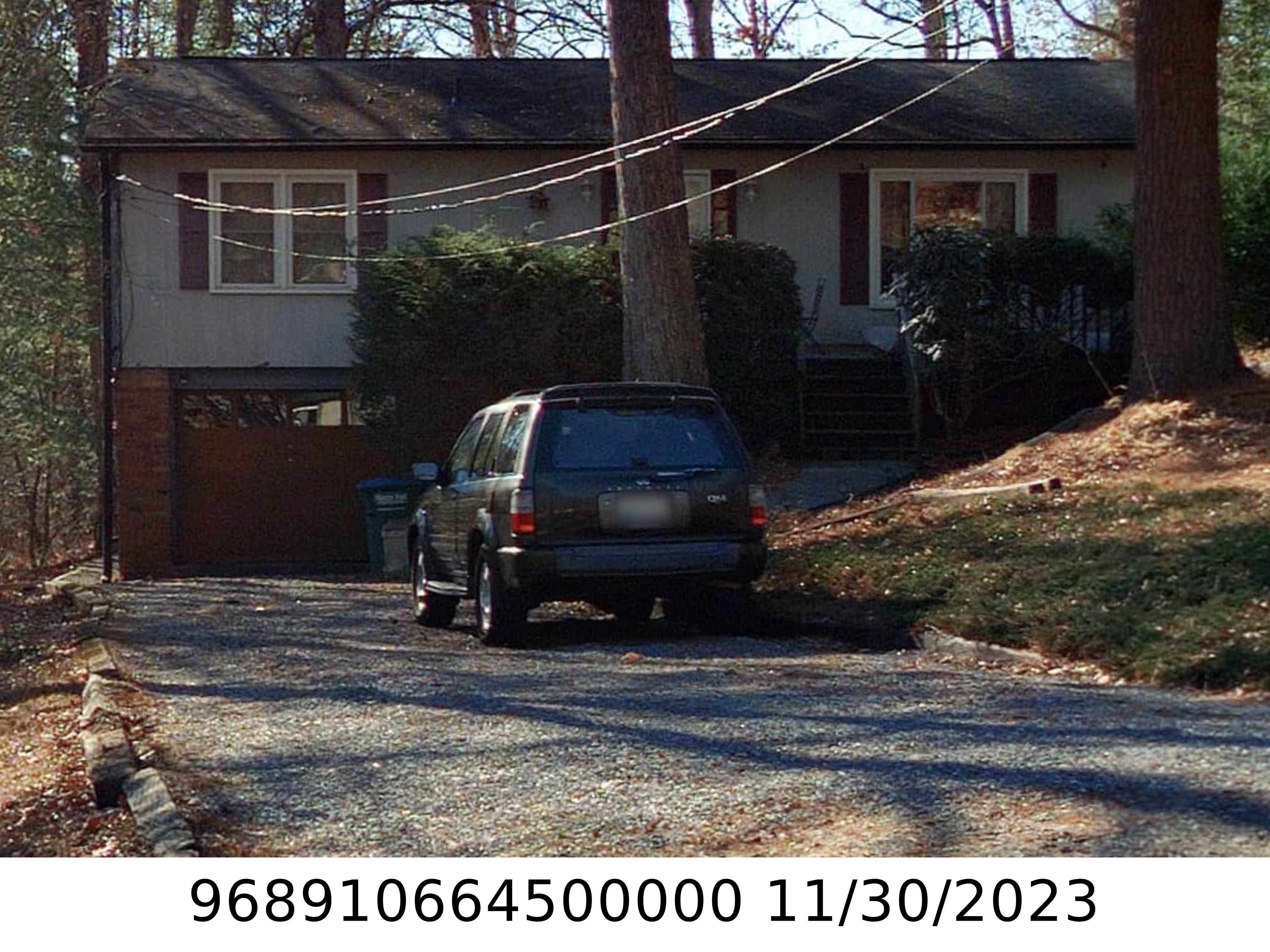 A picture of the property located at 5 KIMBERLY LN, SWANNANOA NC 28778.