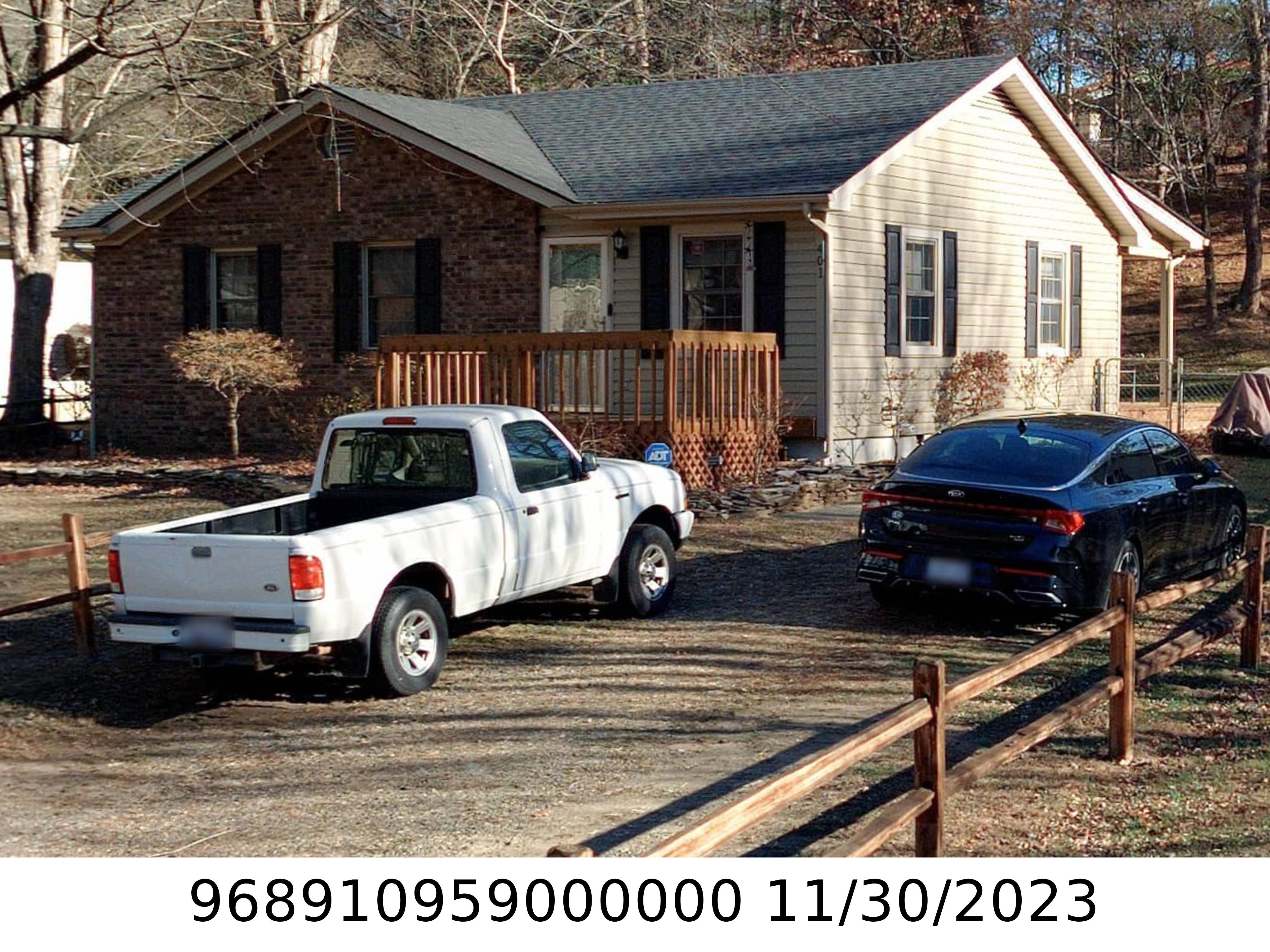 A picture of the property located at 401 MELODY CIR, SWANNANOA NC 28778.