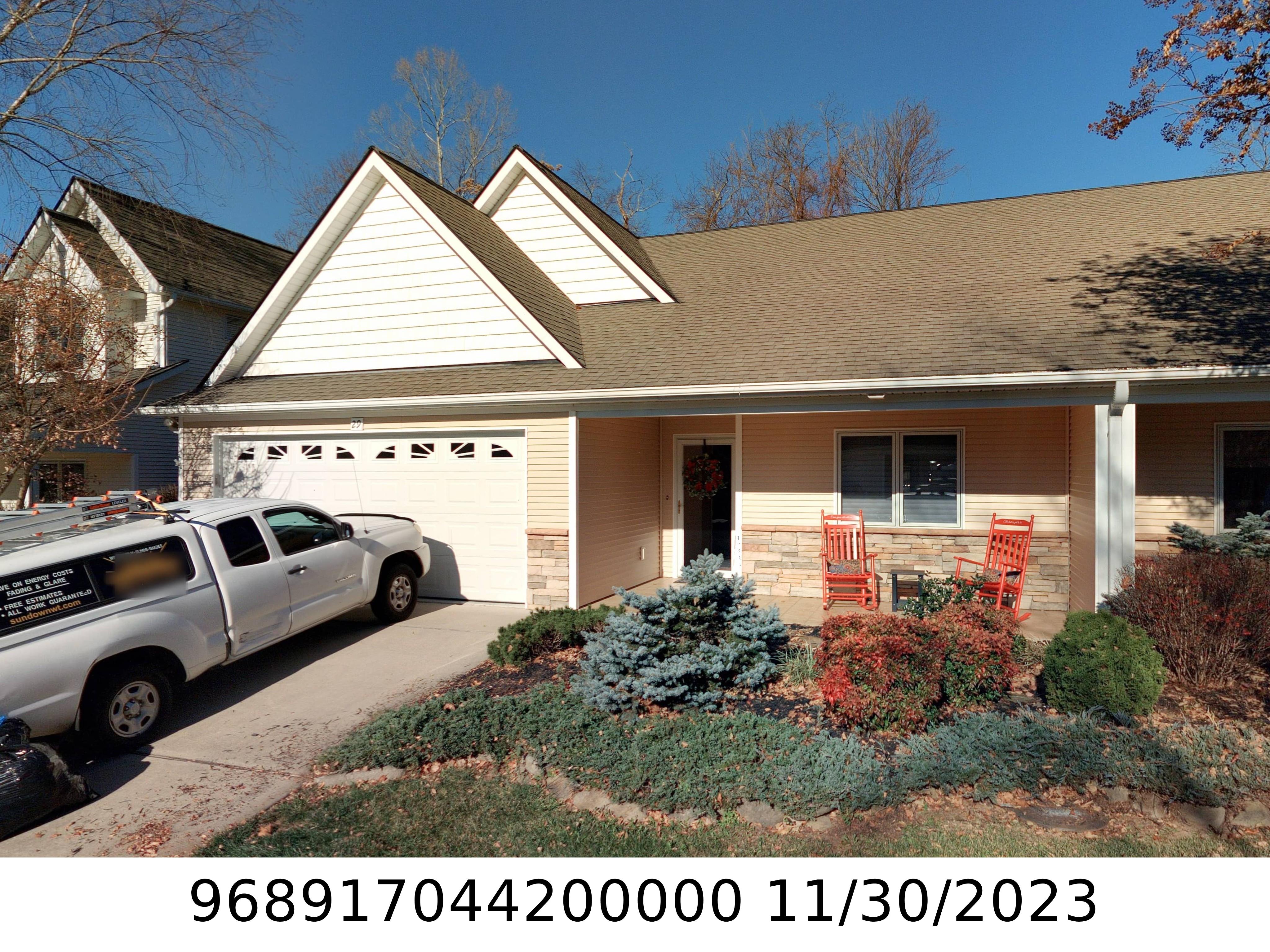 A picture of the property located at 29 BEEKEEPER TRL, SWANNANOA NC 28778.