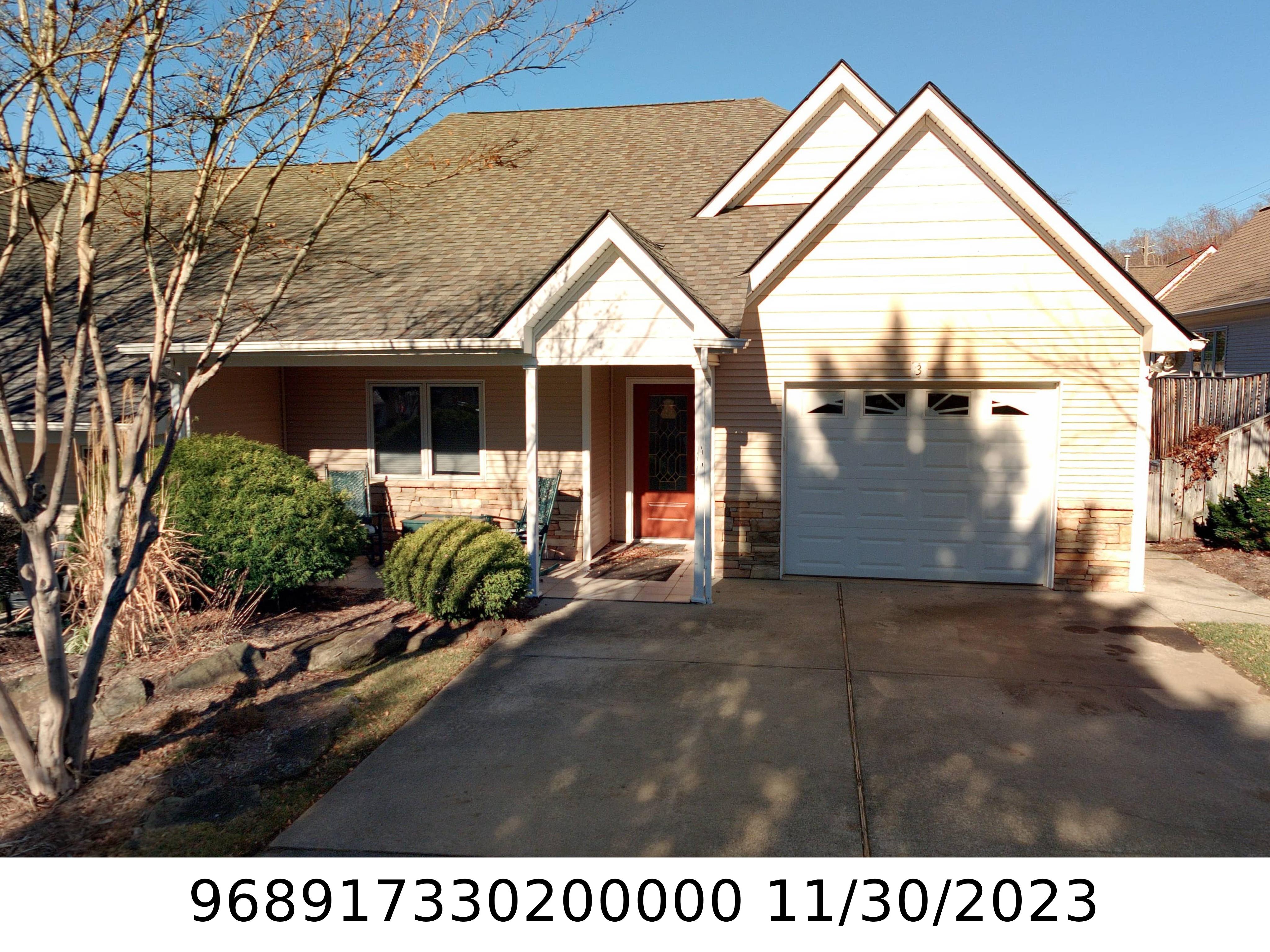 A picture of the property located at 3 HONEYCOMB CIR, SWANNANOA NC 28778.