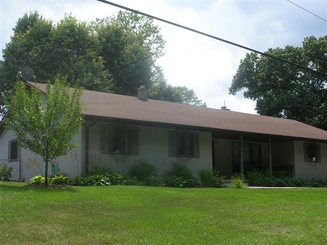 A picture of the property located at 142 MITCHELL VIEW RD, SWANNANOA NC 28778.