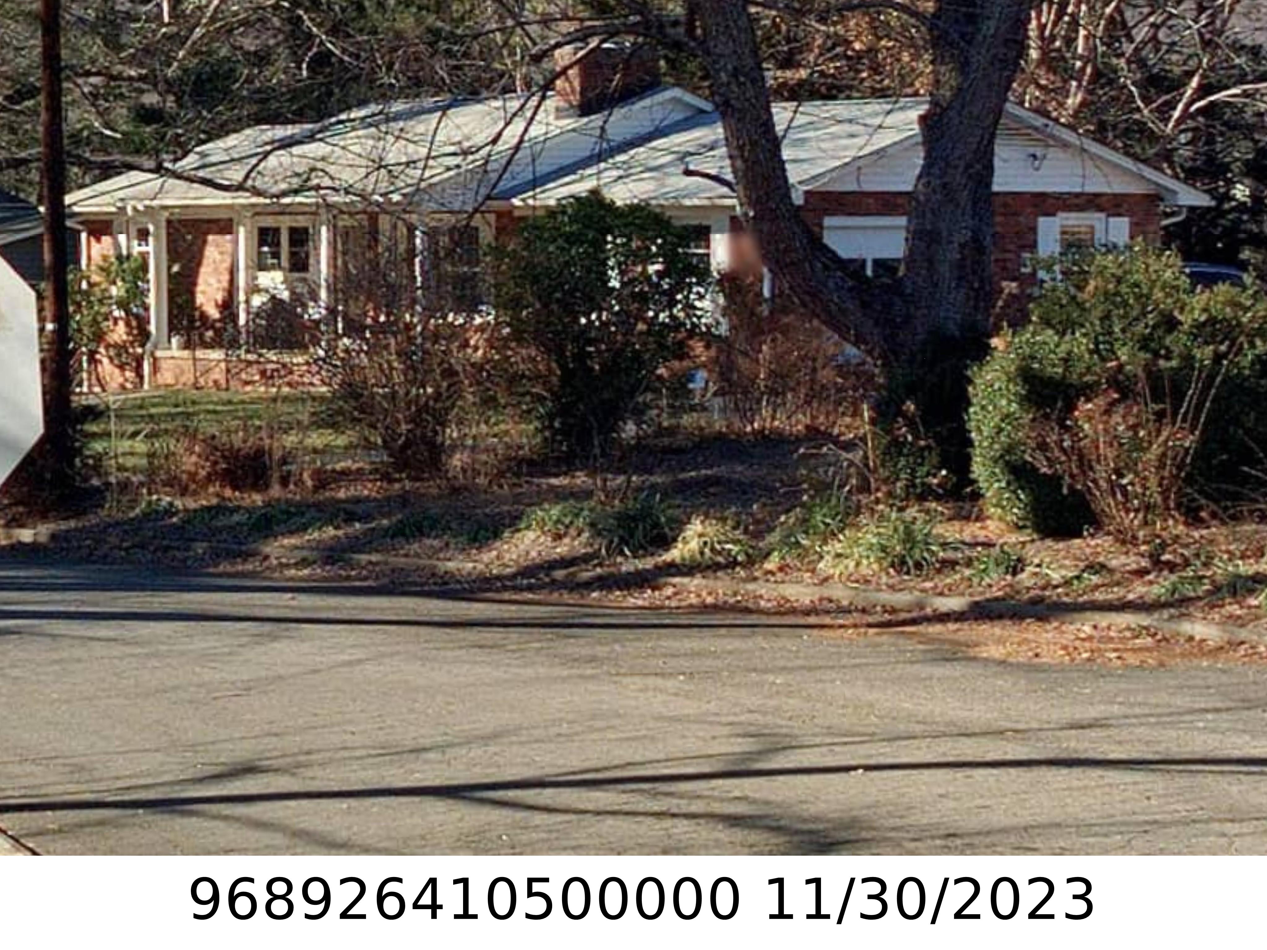 A picture of the property located at 4 SUNSET LN, SWANNANOA NC 28778.