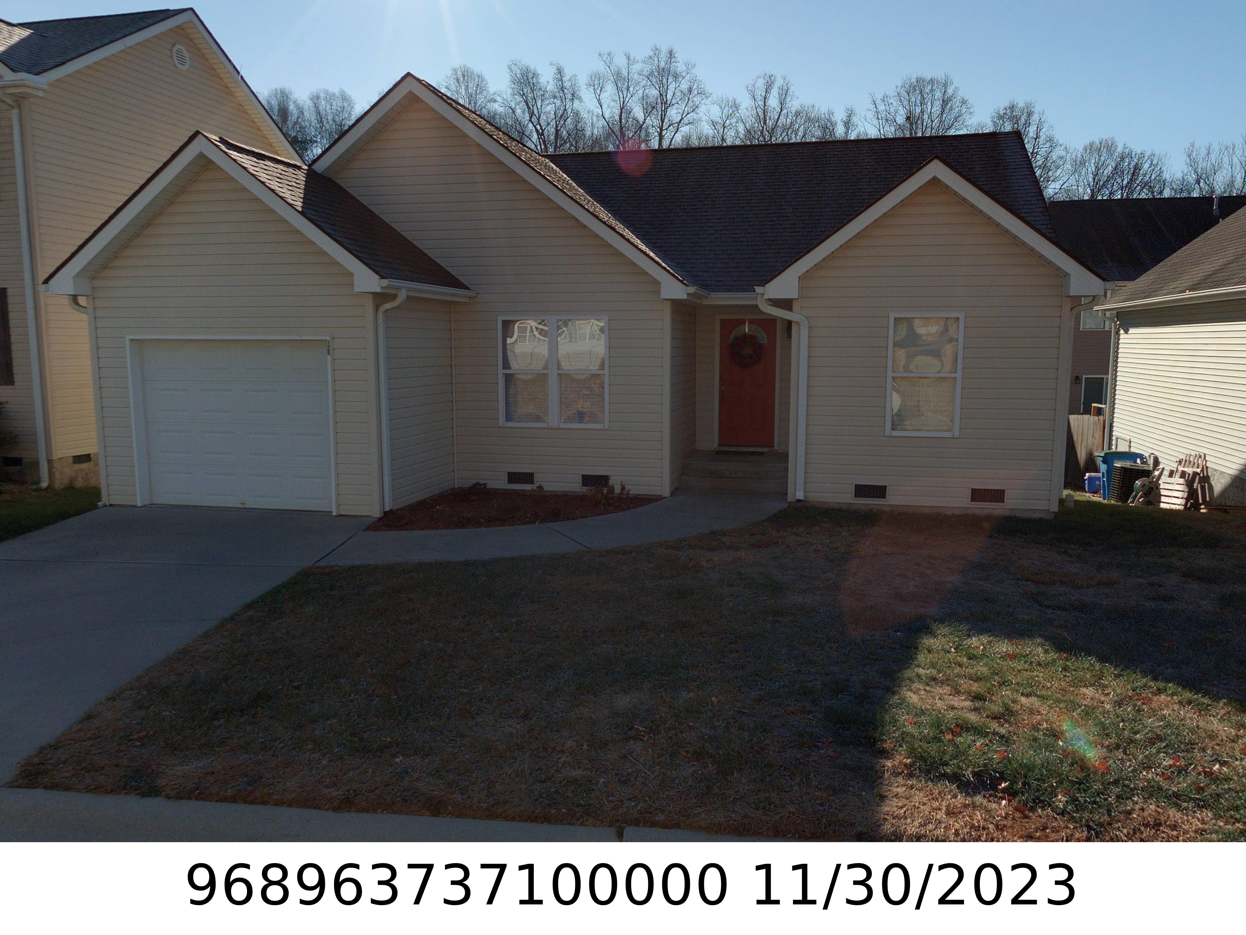 A picture of the property located at 126 WOODCREEK CIR, SWANNANOA NC 28778.