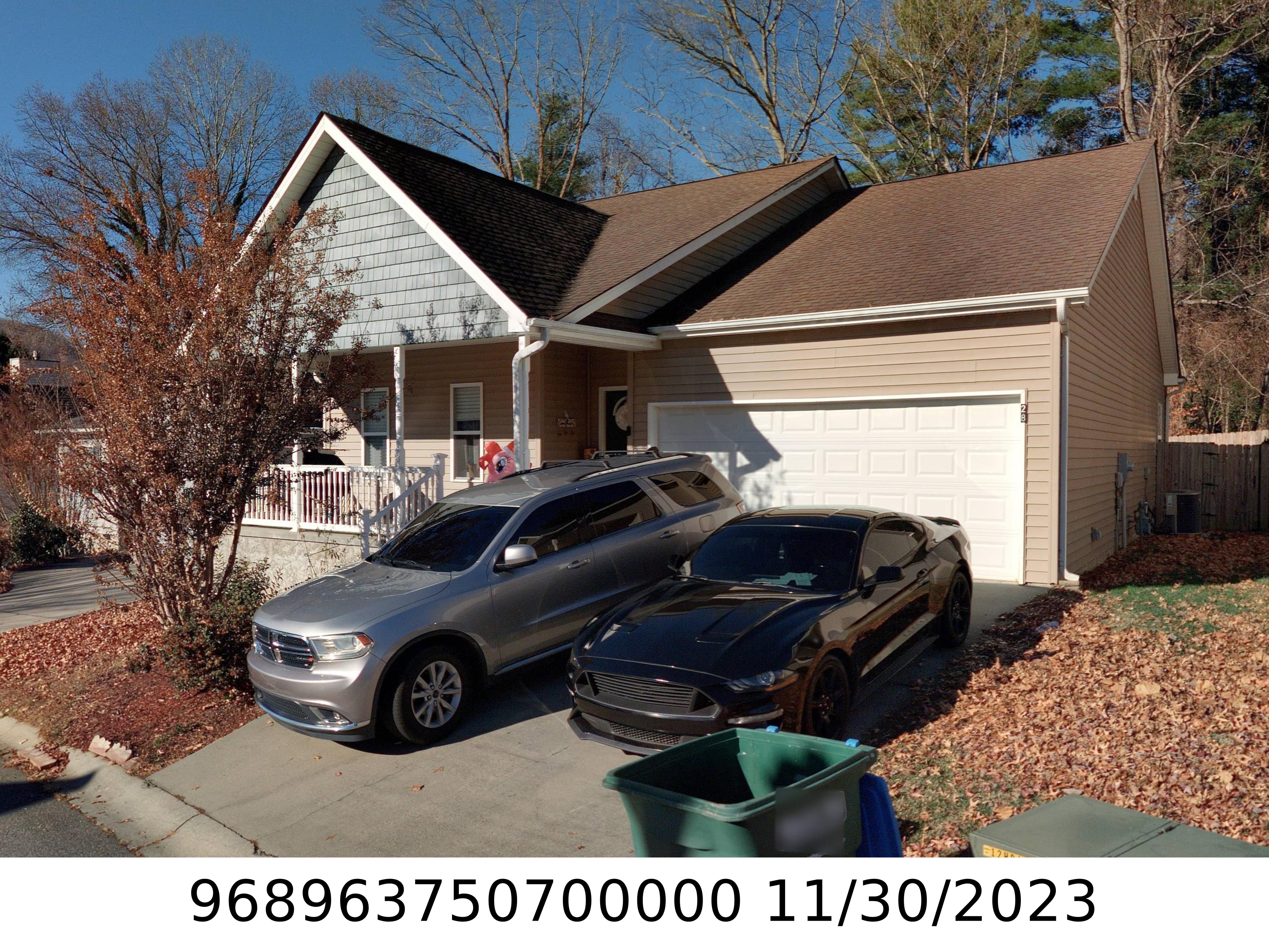 A picture of the property located at 28 WOODCREEK CIR, SWANNANOA NC 28778.