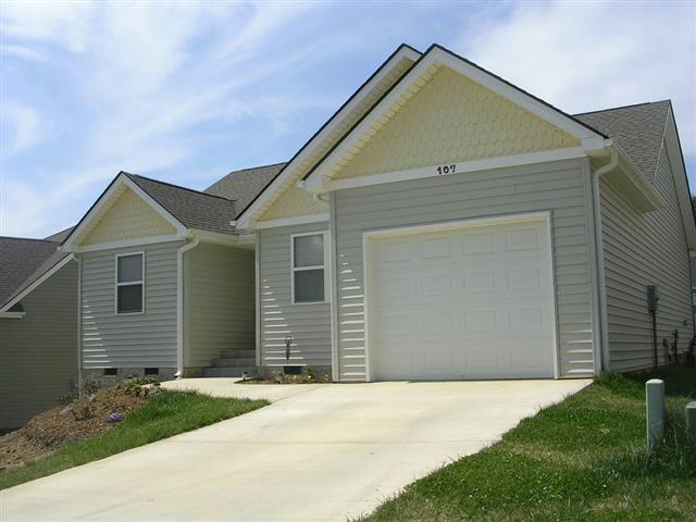 A picture of the property located at 107 WOODCREEK CIR, SWANNANOA NC 28778.