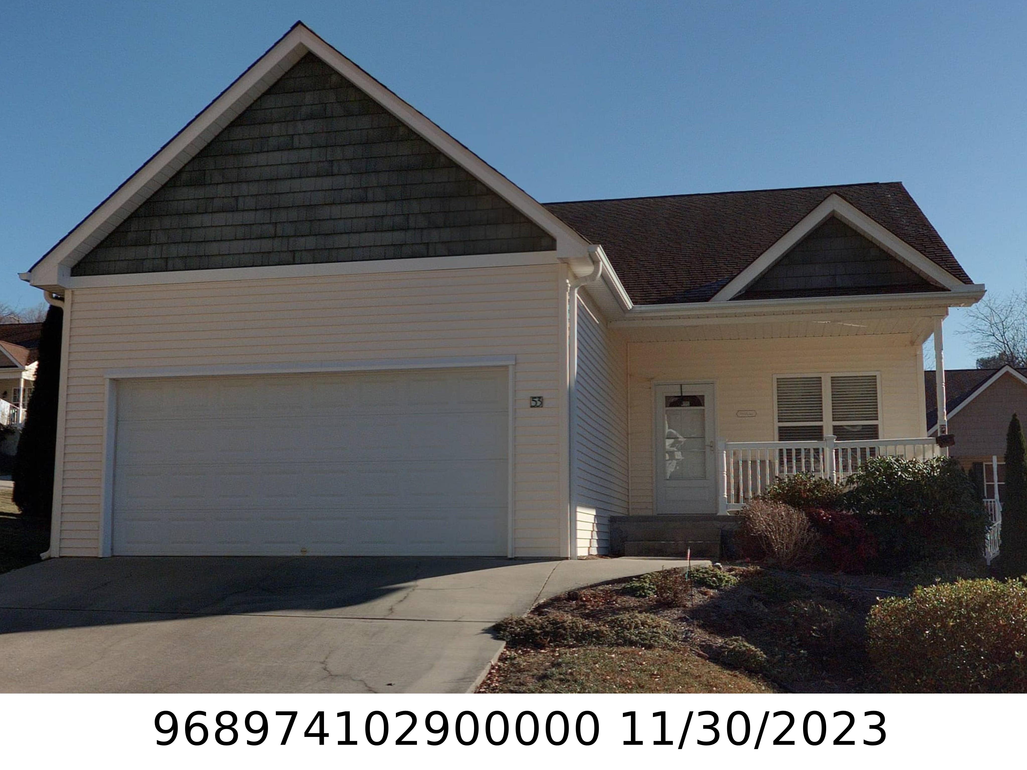 A picture of the property located at 53 WOODCREEK CIR, SWANNANOA NC 28778.