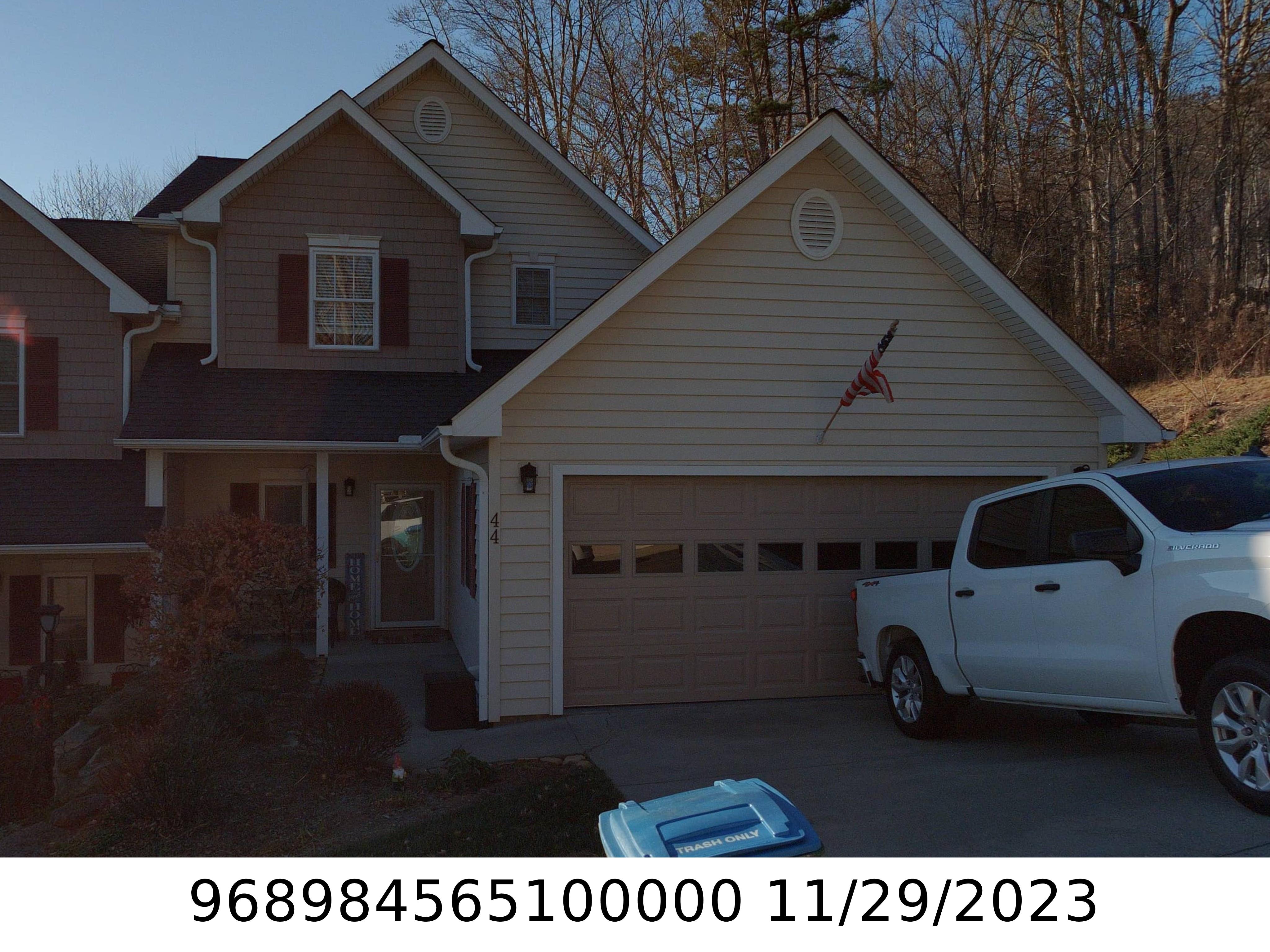 A picture of the property located at 44 VIERA DR, SWANNANOA NC 28778.