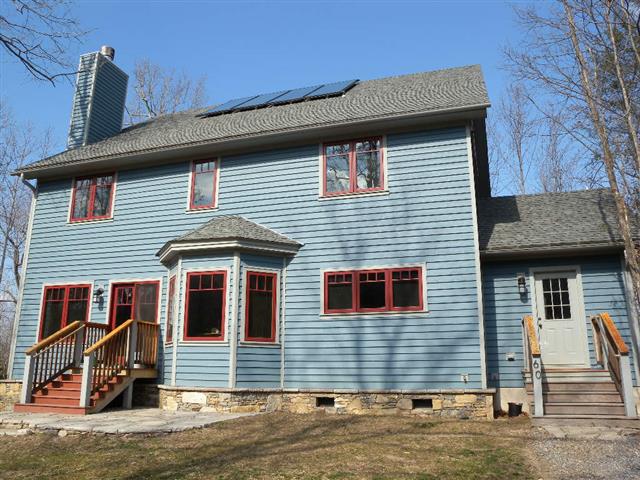 A picture of the property located at 60 CLARKE LN, FAIRVIEW NC 28730.