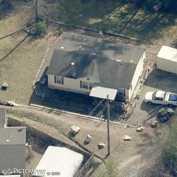 A picture of the property located at 14 JACOBY LN, FAIRVIEW NC 28730.