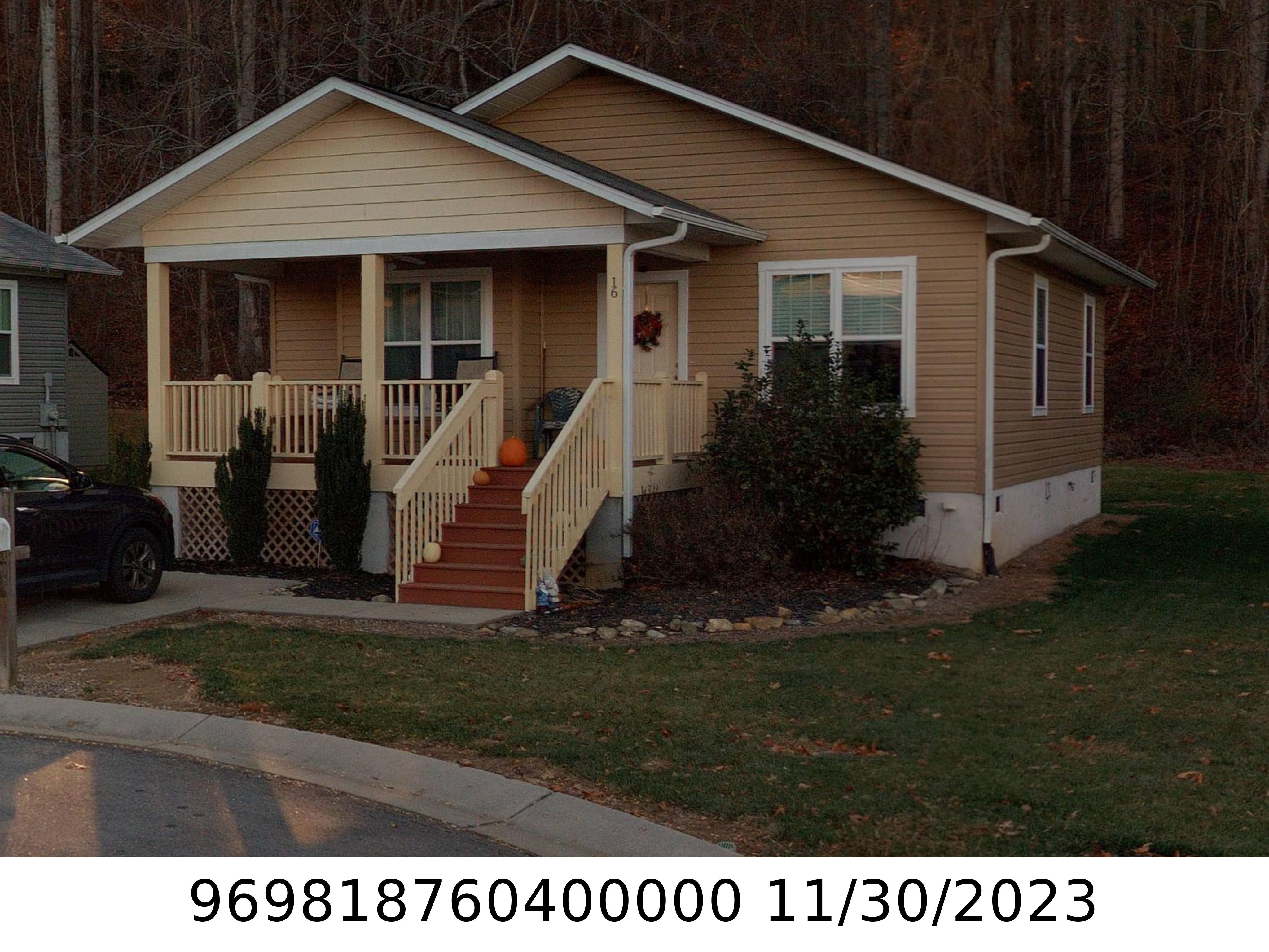 A picture of the property located at 16 NOLAN FIELD LN, SWANNANOA NC 28778.