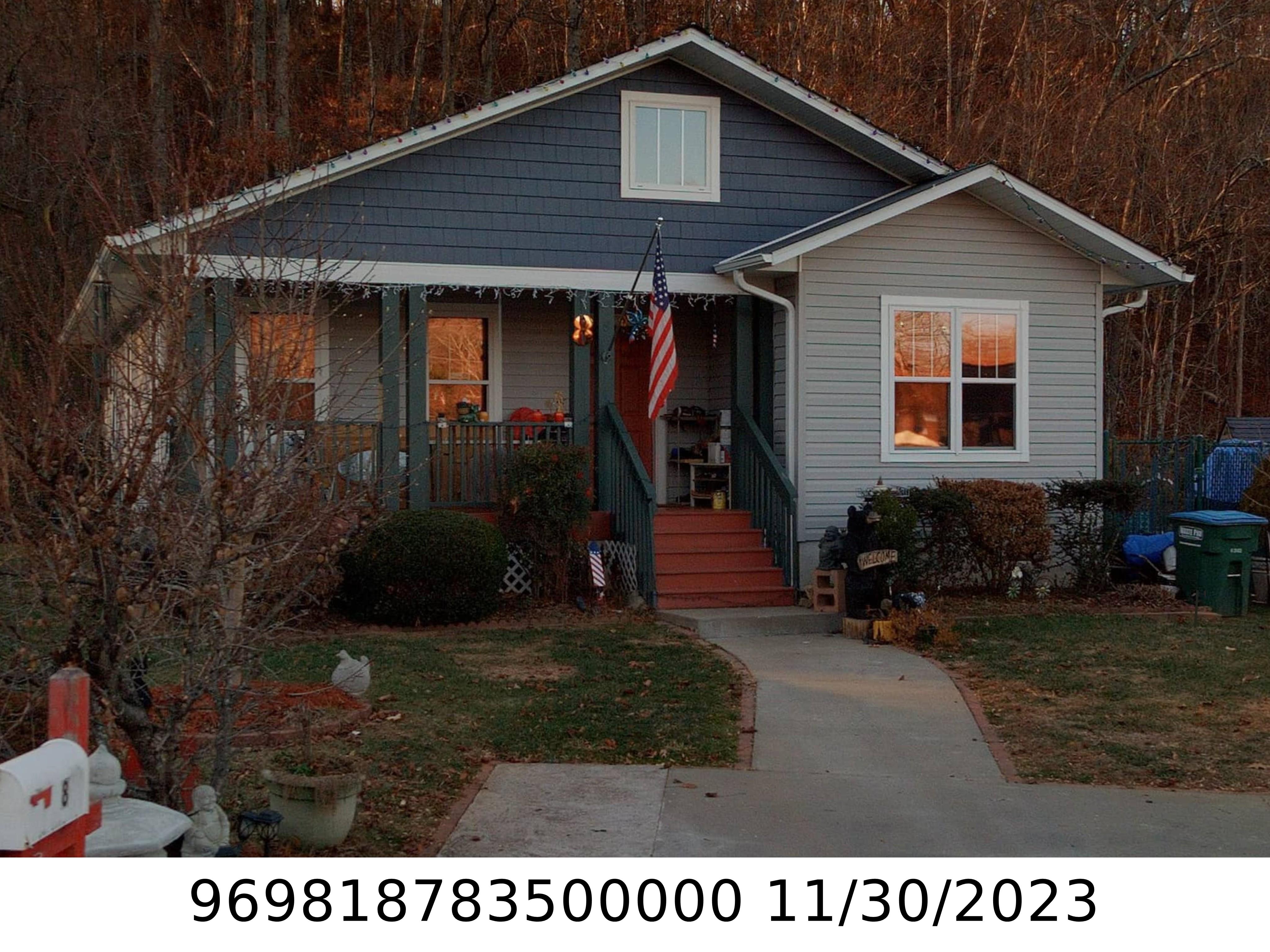 A picture of the property located at 8 NOLAN FIELD LN, SWANNANOA NC 28778.