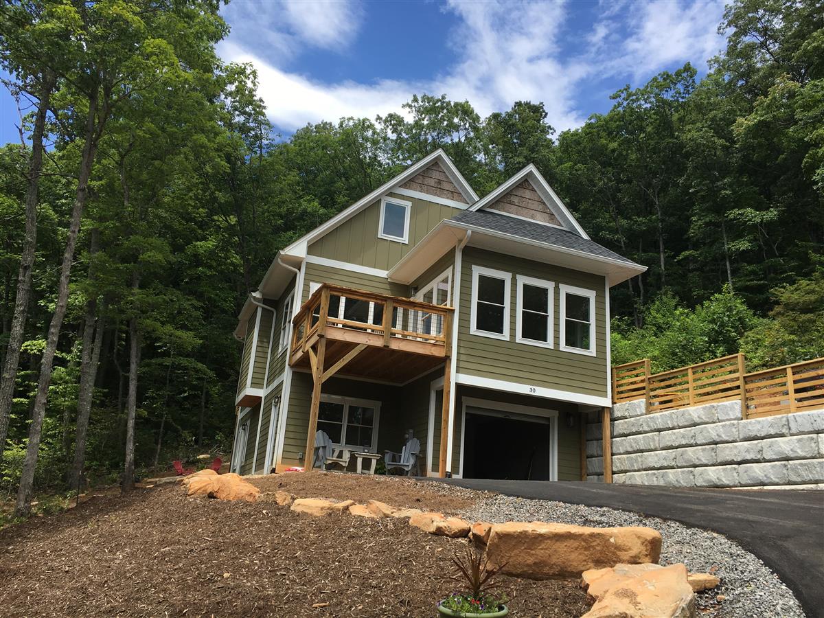 A picture of the property located at 30 LEISURE LN, SWANNANOA NC 28778.