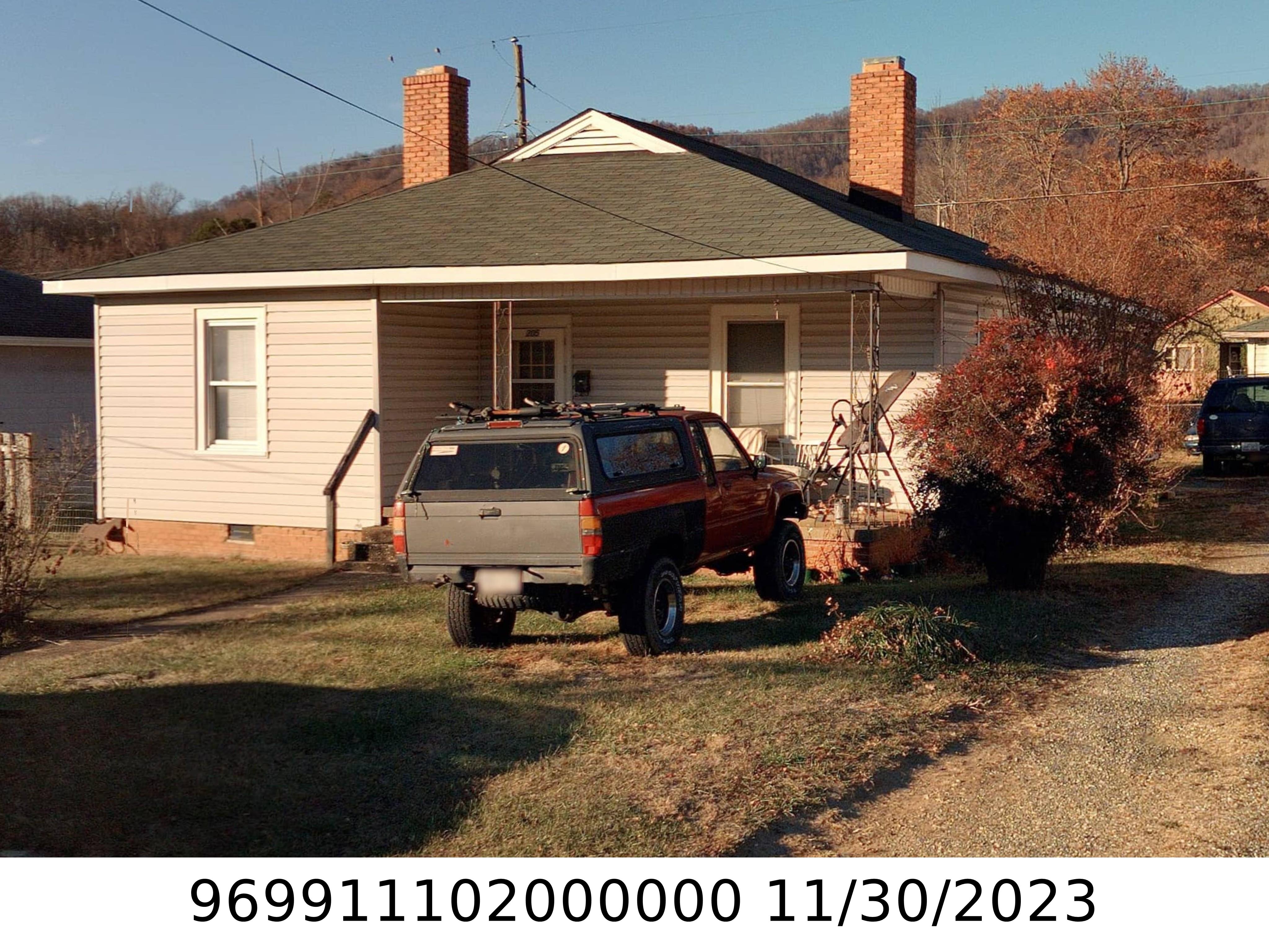 A picture of the property located at 205 RICHMOND AVE, SWANNANOA NC 28778.
