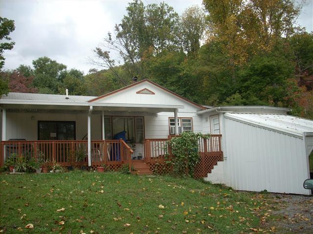 A picture of the property located at 506 WILSON AVE, SWANNANOA NC 28778.