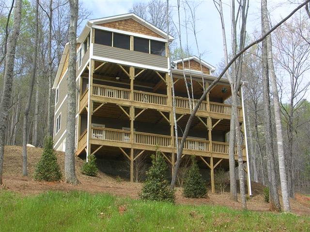 A picture of the property located at 37 HOPE VIEW RD, SWANNANOA NC 28778.