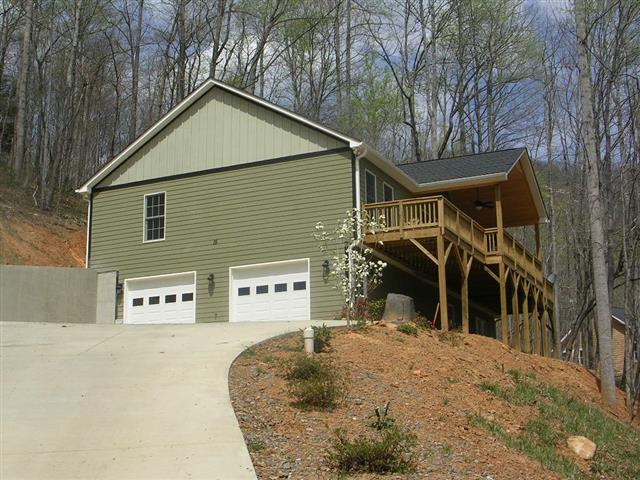 A picture of the property located at 15 HOPE VIEW RD, SWANNANOA NC 28778.