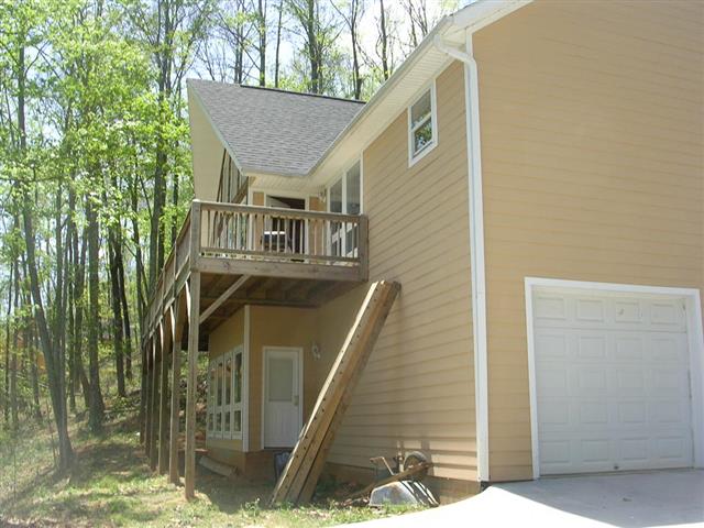 A picture of the property located at 11 HOPE VIEW RD, SWANNANOA NC 28778.